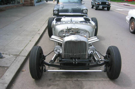 Hot_rod_surf__1928_silver_bullet_004_large